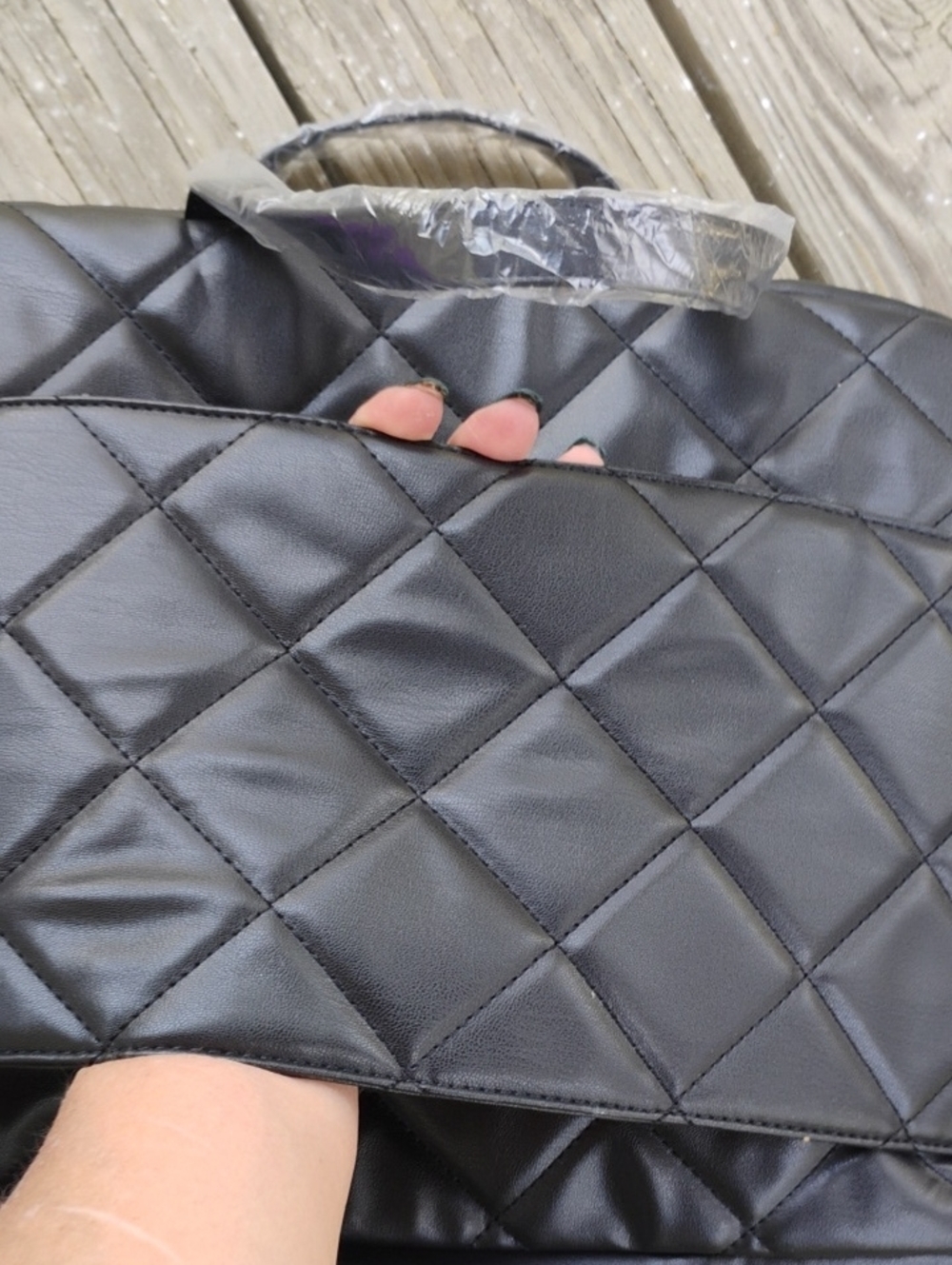 Gilda Paris NEW $229 Quilted Weekender Free Shipping - Picture 4 of 12